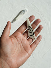 Load image into Gallery viewer, Leaf Leaves Brooch Pin -1