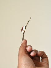 Load image into Gallery viewer, Verbena Flower Hairpin / Hairclip