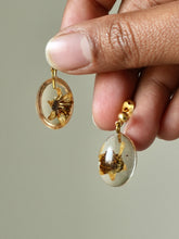 Load image into Gallery viewer, (Wild) Blackjack Flower Earrings -2