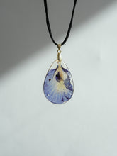 Load image into Gallery viewer, Aparajita / Blue Pea Petal Pendant -3