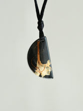 Load image into Gallery viewer, (RARE) Harlequin Glorybower Flower Pendant -2