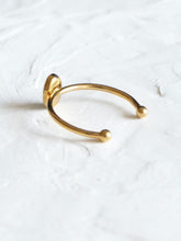 Load image into Gallery viewer, Coriander Blossom Ring -2