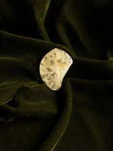 Load image into Gallery viewer, Bougainvillea Brooch Pin -8