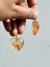 Load image into Gallery viewer, Morning Glory Flower Earrings -2