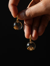 Load image into Gallery viewer, (Wild) Blackjack Flower Earrings -1