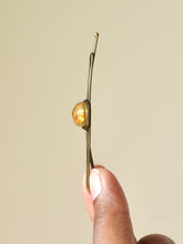 Load image into Gallery viewer, Himalayan Goldenrod Flower Hairclip / Hairpin
