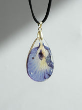 Load image into Gallery viewer, Aparajita / Blue Pea Petal Pendant -3