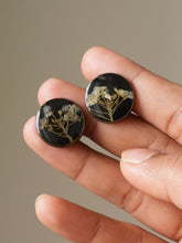 Load image into Gallery viewer, Alyssum Flower Sprig Cufflinks