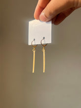 Load image into Gallery viewer, Bougainvillea Petal As-Is Earrings -8