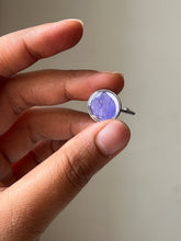 Load image into Gallery viewer, Delphinium Flower Petal Ring