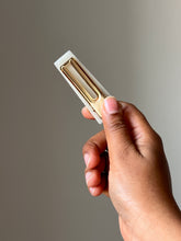 Load image into Gallery viewer, Curry Patta Hairclip -3