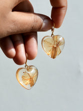 Load image into Gallery viewer, Morning Glory Flower Earrings -2
