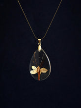 Load image into Gallery viewer, [RARE] Harlequin Glorybower Flower Pendant -10
