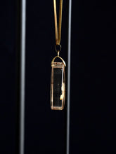 Load image into Gallery viewer, [RARE] Harlequin Glorybower Flower Pendant -11
