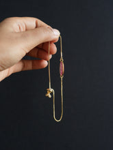 Load image into Gallery viewer, Bougainvillea Petal Bracelet
