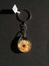 Load image into Gallery viewer, Wild Rose Keyring -2

