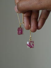 Load image into Gallery viewer, Bougainvillea Petal Kidney Hoop Earrings -8
