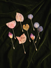 Load image into Gallery viewer, Pride of India Petal Lapel Pin -2
