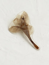 Load image into Gallery viewer, [RARE] Wild BlueBell Flower Brooch Pin
