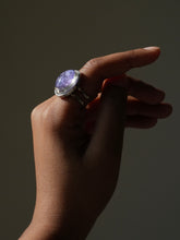 Load image into Gallery viewer, Larkspur Flower Petal Ring
