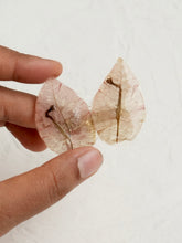 Load image into Gallery viewer, Bougainvillea Brooch Pin -11
