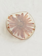Load image into Gallery viewer, Aster Brooch Pin -2
