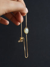 Load image into Gallery viewer, [RARE] Wild Himalayan Forget-Me-Not Flower Bracelet
