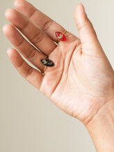 Load image into Gallery viewer, Coriander Blossom Ring -5
