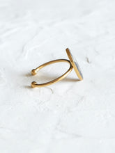 Load image into Gallery viewer, Coriander Blossom Ring -5

