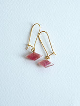 Load image into Gallery viewer, Bougainvillea Petal Kidney Hoop Earrings -1
