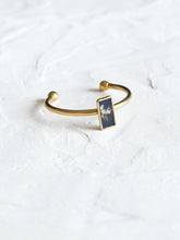 Load image into Gallery viewer, Coriander Blossom Ring -6
