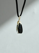 Load image into Gallery viewer, (RARE) Chitrak Flower Pendant
