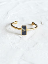 Load image into Gallery viewer, Coriander Blossom Ring -6

