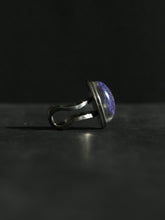 Load image into Gallery viewer, Larkspur Flower Petal Ring
