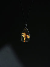 Load image into Gallery viewer, (RARE) Harlequin Glorybower Flower Pendant -1
