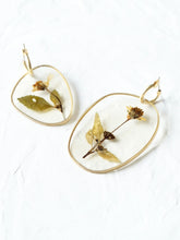 Load image into Gallery viewer, Blackjack (Chirchitta) Flowers Hand-Sculpted Hoop Earrings
