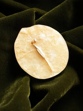 Load image into Gallery viewer, Bougainvillea Brooch Pin -4
