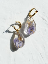 Load image into Gallery viewer, Larkspur Petal Hoop Earrings -2
