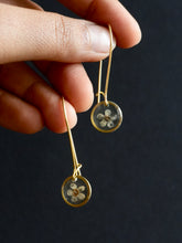 Load image into Gallery viewer, [RARE] Wild Himalayan Forget-Me-Not Flower Kidney Hook Earrings

