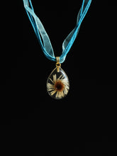 Load image into Gallery viewer, Himalayan Daisy Pendant -5

