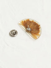 Load image into Gallery viewer, Aster Brooch Pin -1
