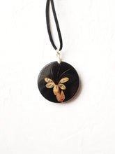 Load image into Gallery viewer, [RARE] Harlequin Glorybower Flower Pendant -2
