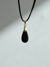 Load image into Gallery viewer, (RARE) Chitrak Flower Pendant
