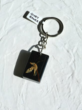 Load image into Gallery viewer, (RARE) Harlequin Glorybower Flower Keyring -2

