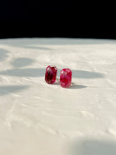 Load image into Gallery viewer, Bougainvillea Flower Stud Earrings -4
