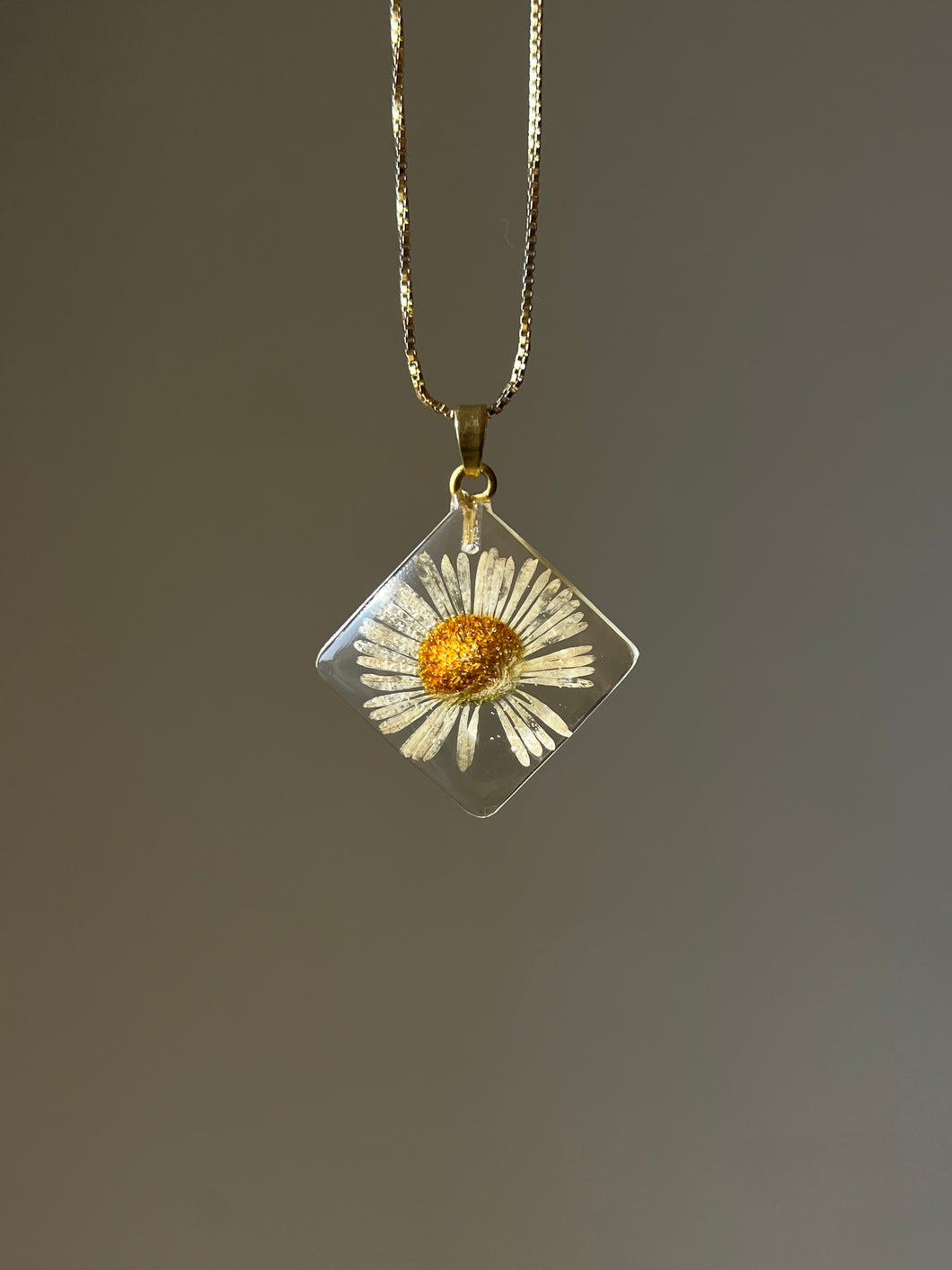 Himalayan Daisy Pendant -1