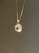 Load image into Gallery viewer, Himalayan Daisy Pendant -3
